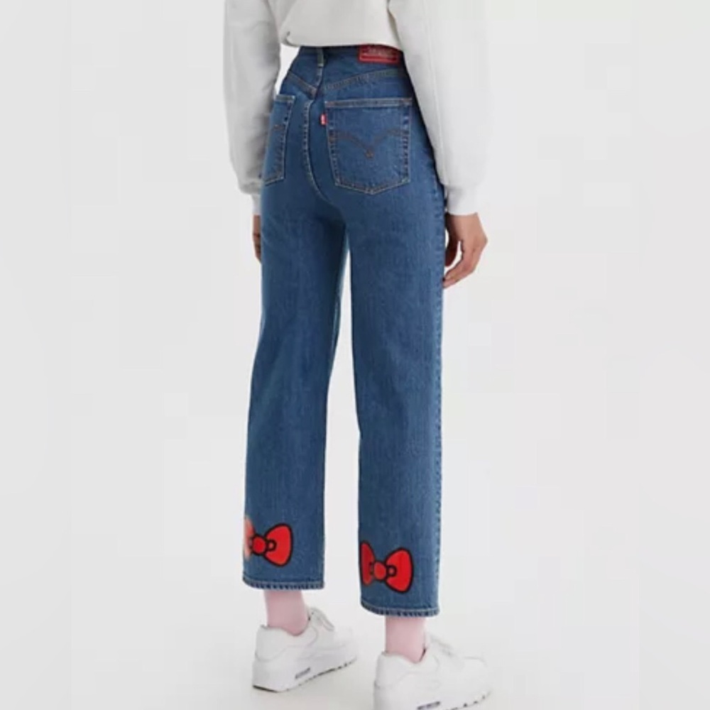 Levi's Ribcage Hello Kitty Jeans - Picture 3 of 3